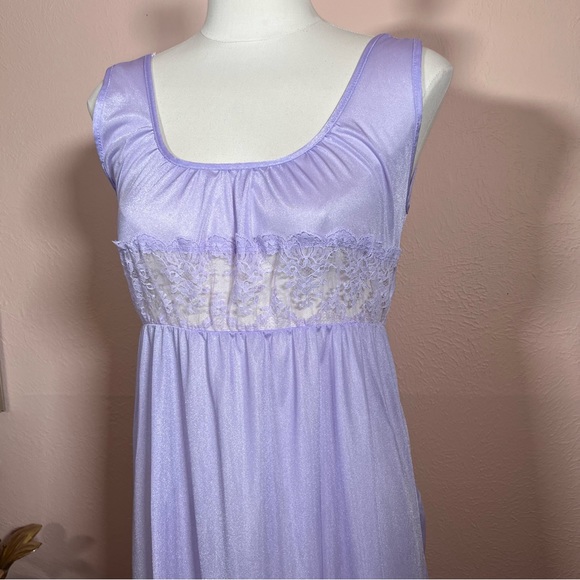 Vintage Retro Pastel Purple Satin Peek A Boo Lace Long Slip dress Night Gown - Picture 12 of 15